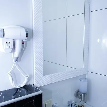 Apartment Barvy Lvova On Kostyushka St Dış mekan fotoğraf