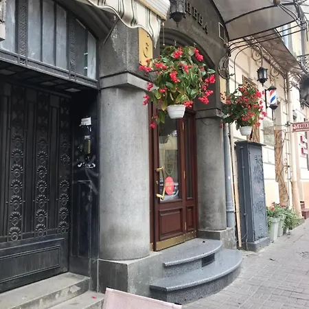 Apartment Barvy Lvova On Kostyushka St Dış mekan fotoğraf