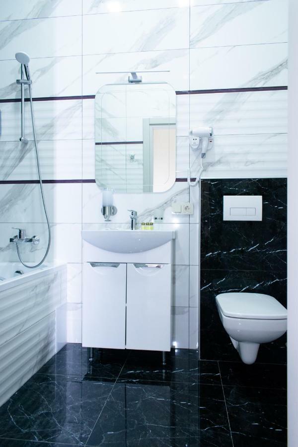 Apartment Barvy Lvova On Kostyushka St Lemberg