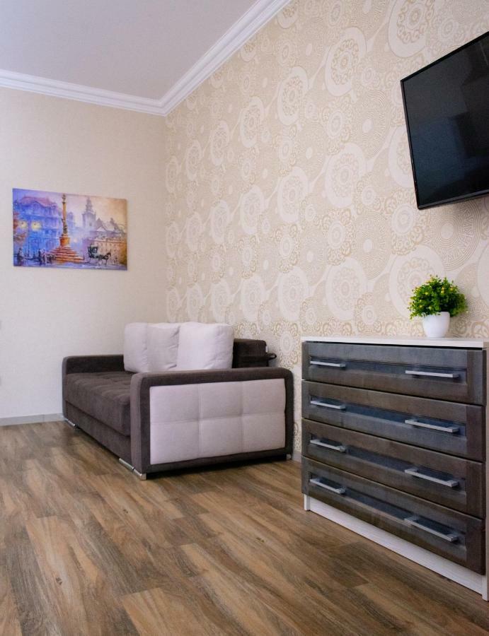 Apartment Barvy Lvova On Kostyushka St Lemberg